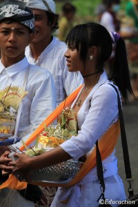 Ofrendas frente al mar
