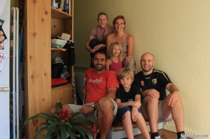 La familia con Clayton y Melissa